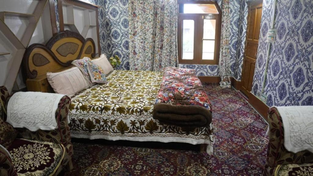 Wani Guest House グルマルグ エクステリア 写真